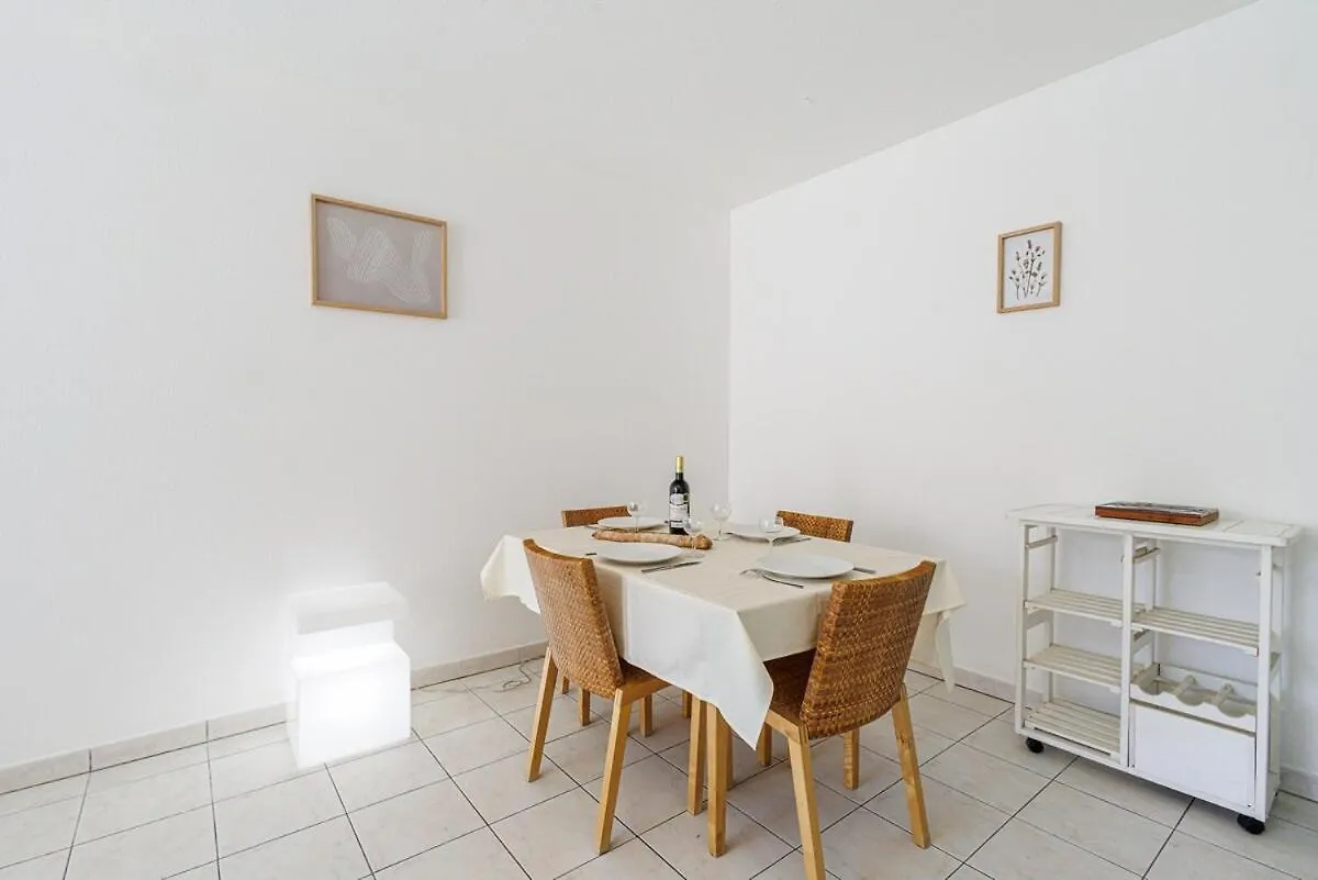 Bel Appartement Terrasse- Piscine- Tennis- Parking Vence Apartment